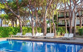Nm By Escampa Hotels